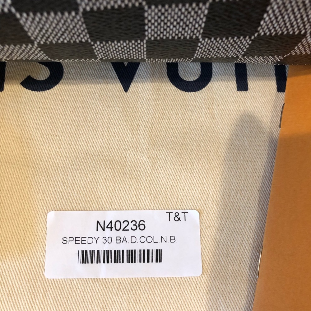 SOLD Limited Edition Speedy Bandouliere Damier 30 - Picture 8 of 8